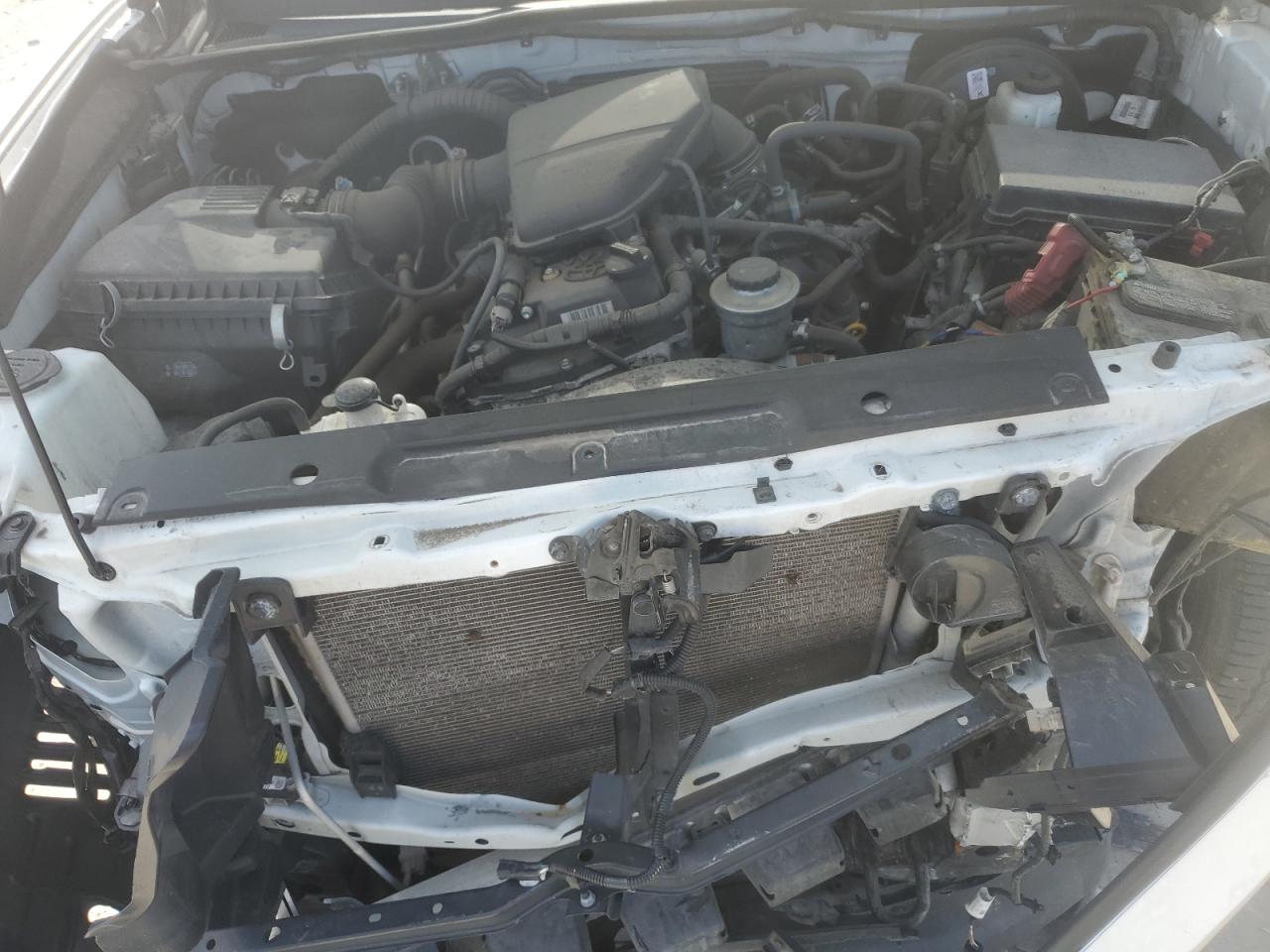 Toyota Tacoma Access Cab Image 11