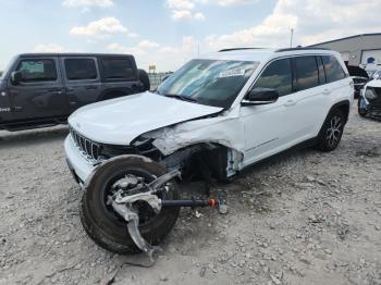  Salvage Jeep Grand Cherokee