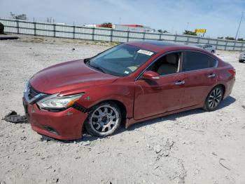  Salvage Nissan Altima