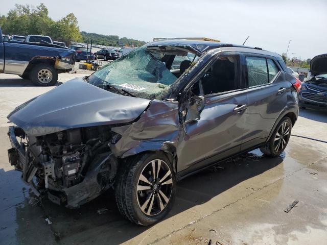  Salvage Nissan Kicks
