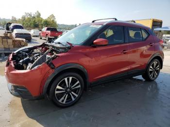  Salvage Nissan Kicks
