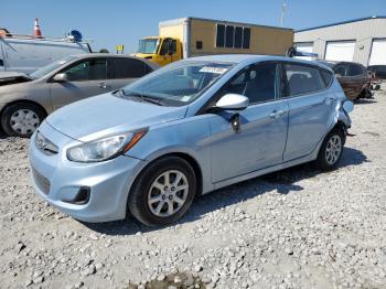  Salvage Hyundai ACCENT