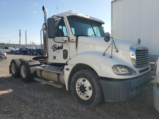  Salvage Freightliner Conventnl