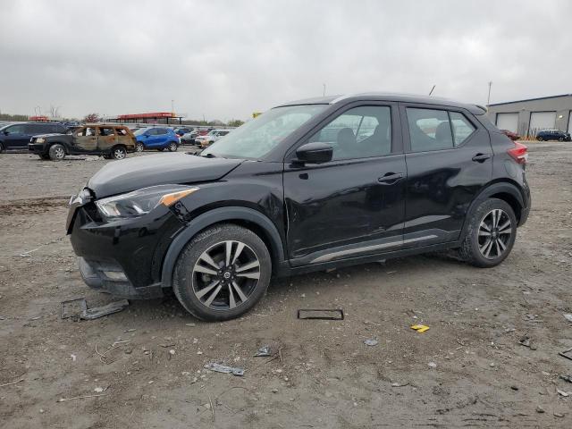  Salvage Nissan Kicks
