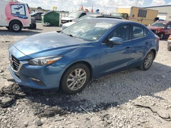  Salvage Mazda 3