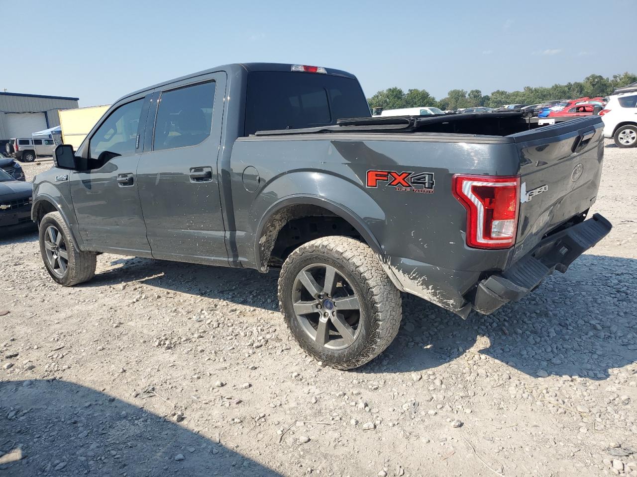 Ford F-150 Supercrew Image 13