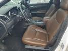 Chrysler 300 Limited Image 10