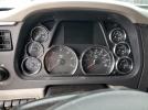Peterbilt 579 Image 10
