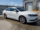 Chrysler 200 S Image 4
