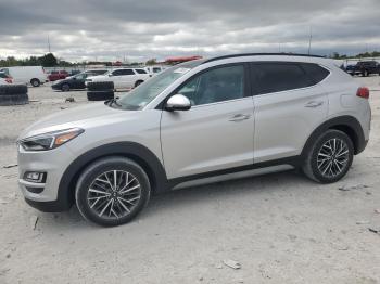  Salvage Hyundai TUCSON