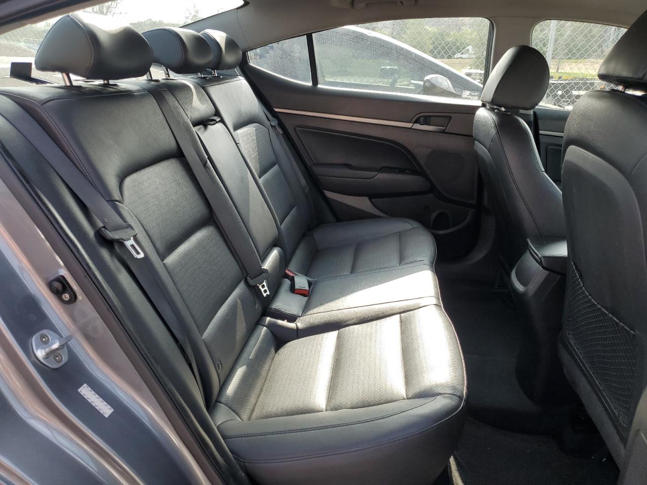 Hyundai ELANTRA Se Image 5