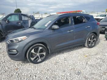  Salvage Hyundai TUCSON
