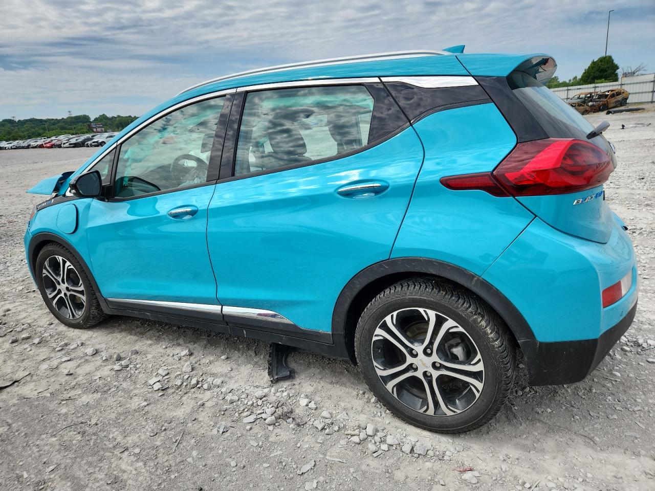 Chevrolet Bolt Premier Image 5