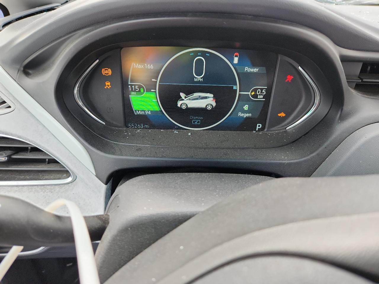 Chevrolet Bolt Premier Image 4