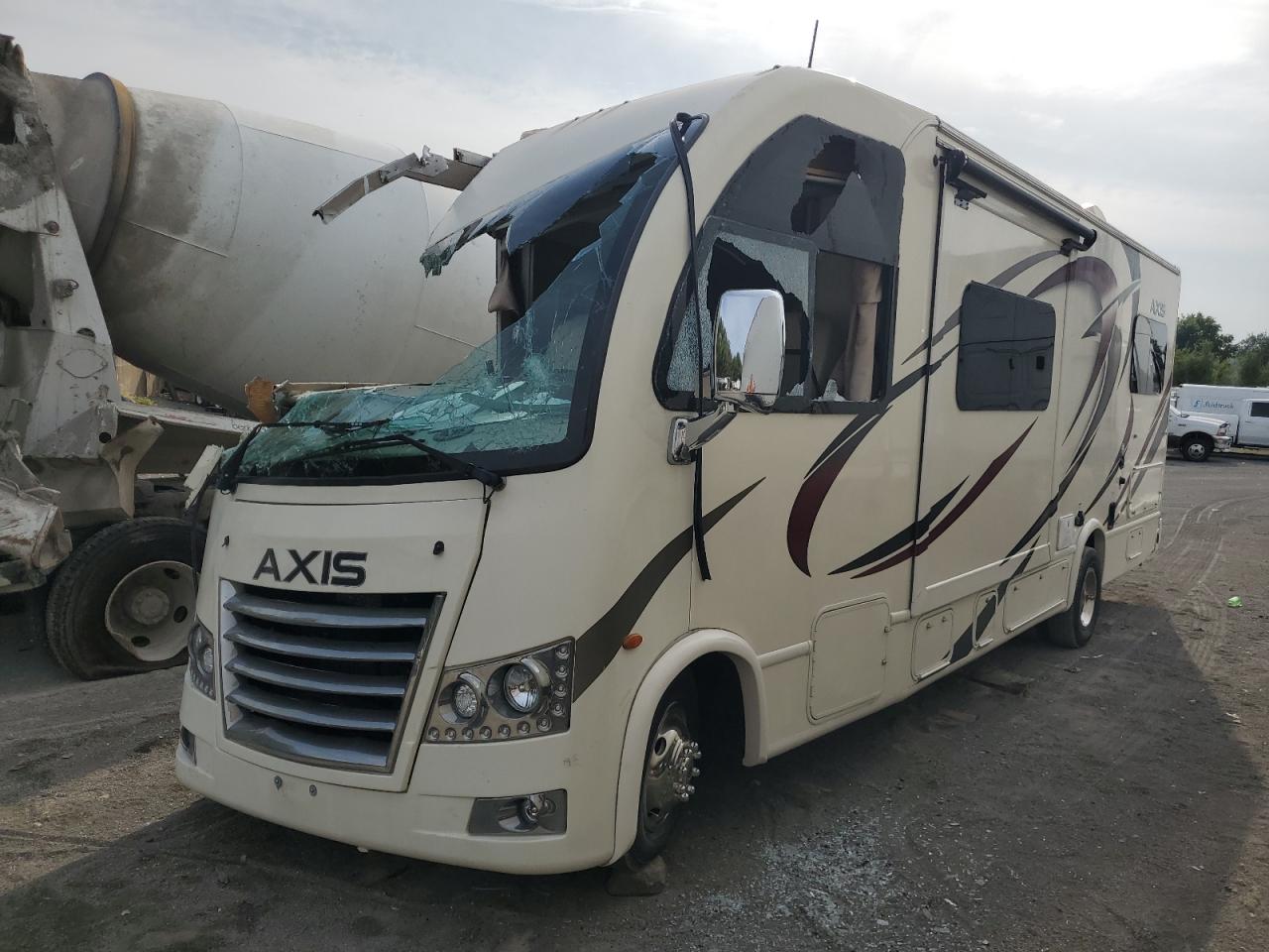 Thor Econoline E450 Super Duty Commercial Stripped Chassis Image 6