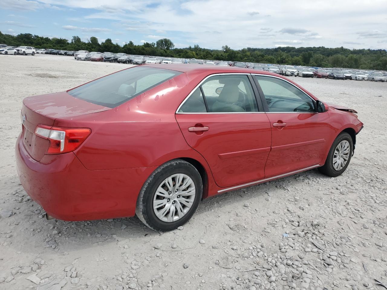 Toyota Camry Base Image 11