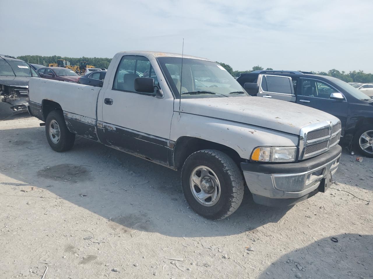 Dodge Ram 1500 Image 4