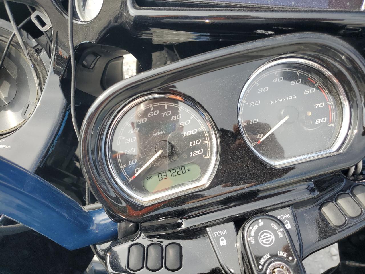 Harley-Davidson Fl Image 4