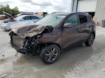  Salvage Hyundai TUCSON