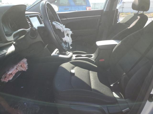 Hyundai ELANTRA Sel Image 4