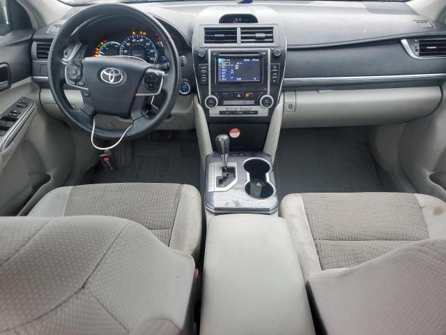 Toyota Camry Hybrid Image 12