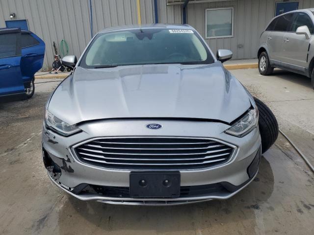 Ford Fusion Se Image 3