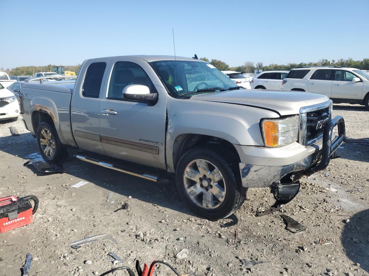 GMC Sierra K1500 Image 4