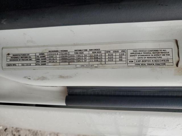 Peterbilt Tractor 579 Image 10