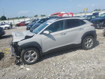  Salvage Hyundai KONA