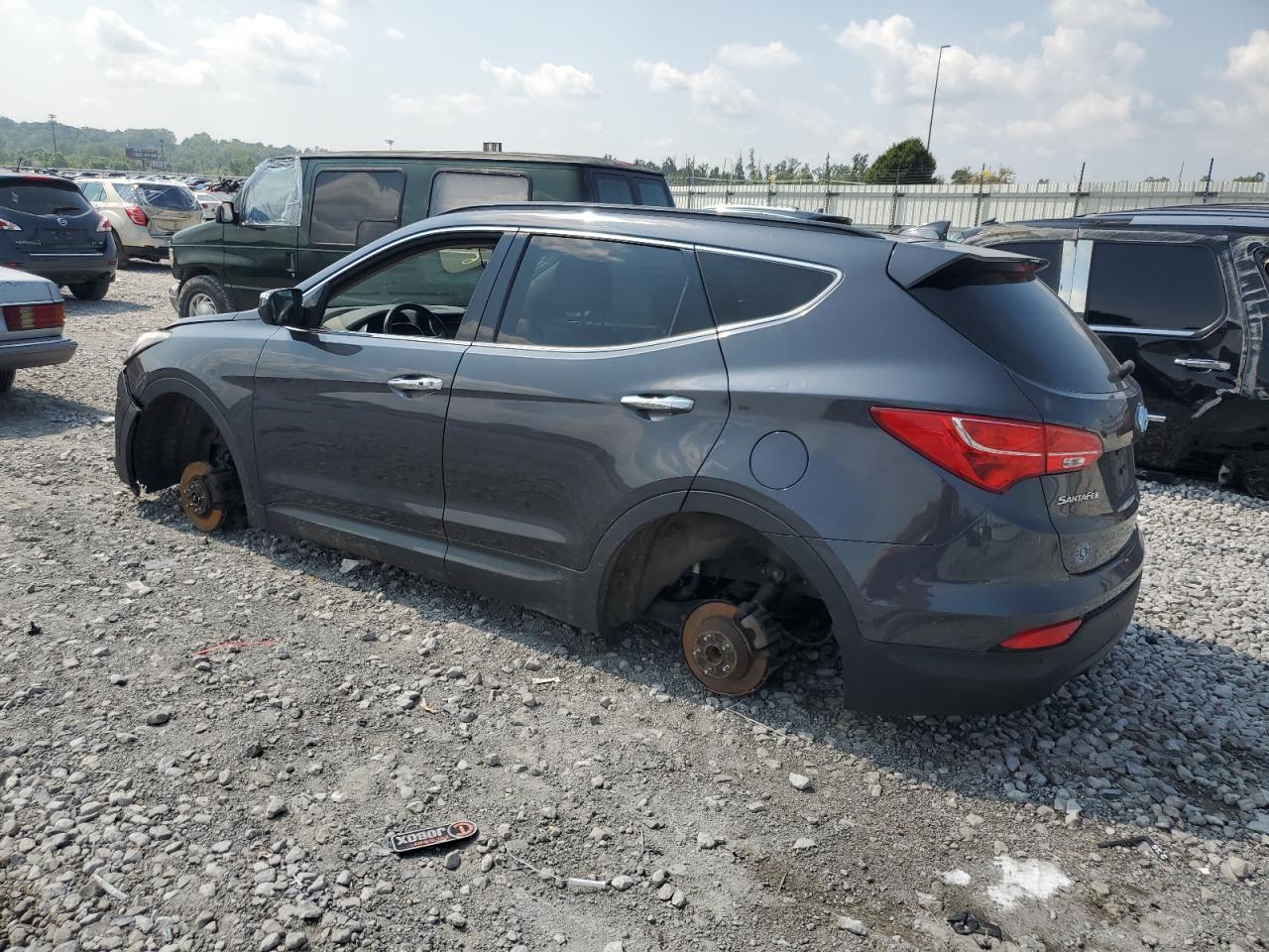 Hyundai SANTA FE Image 5