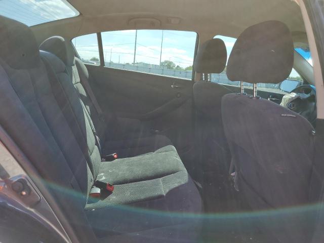 Nissan Altima 2.5 Image 3