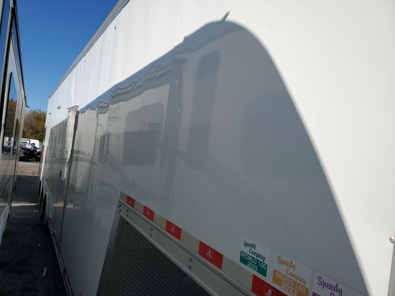 Unex Trailer Image 5