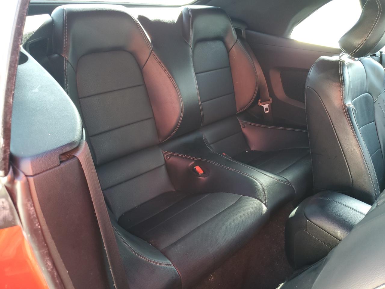 Ford Mustang Image 11