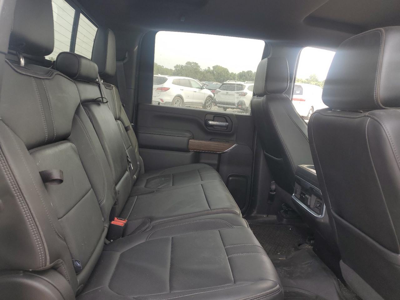 Chevrolet Silverado K2500 High Coun K2500 High Country Image 7