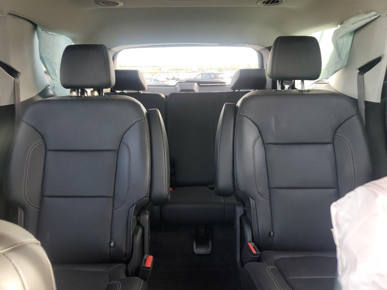 Chevrolet Traverse Premier Image 13