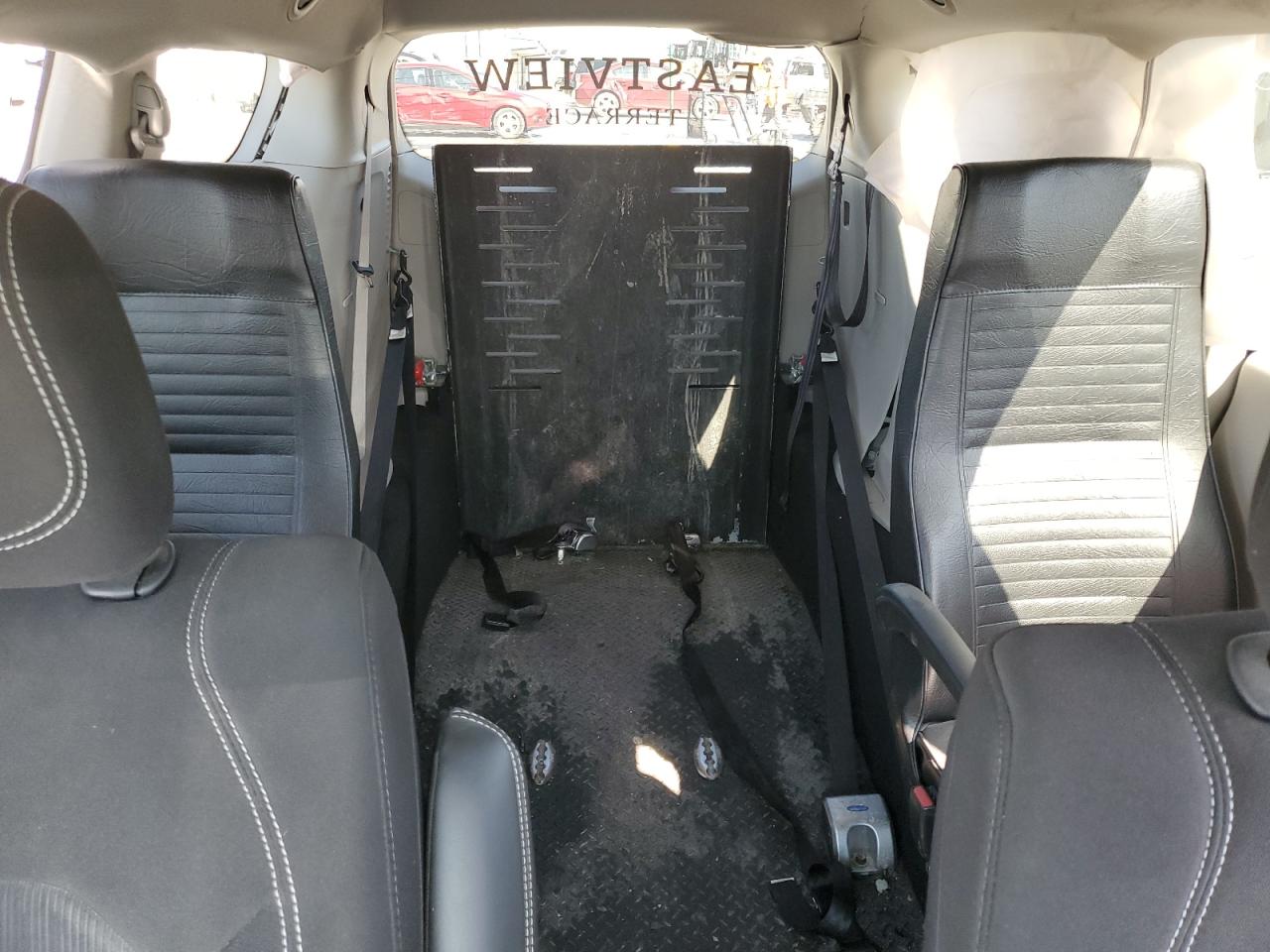 Chrysler Minivan Lx Image 13