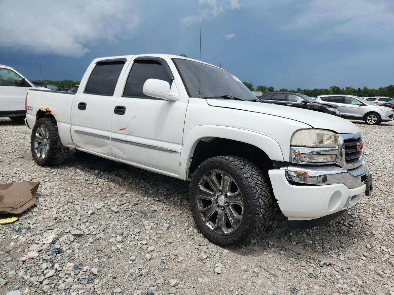 GMC Sierra K1500 Image 5