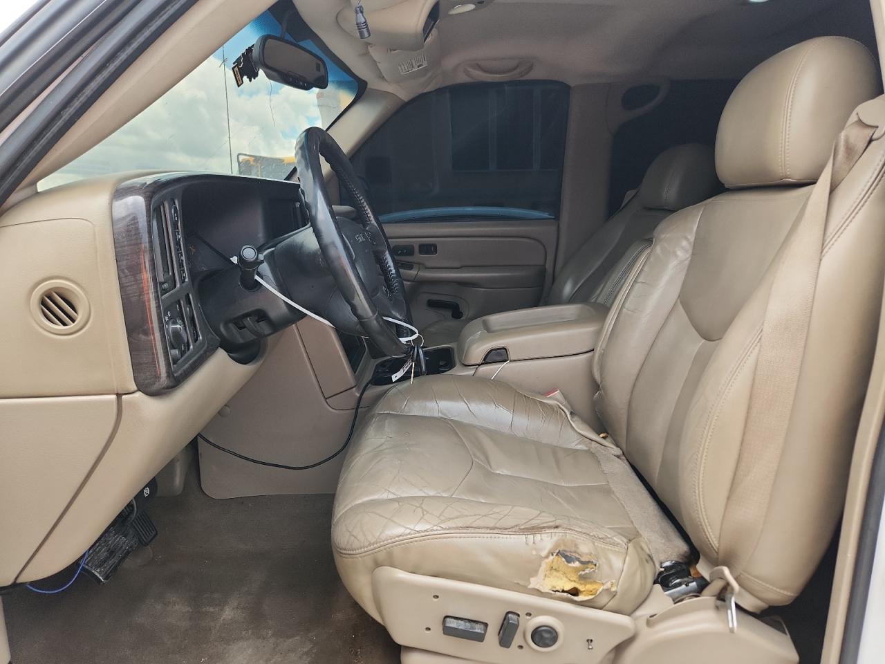 GMC Sierra K1500 Image 8