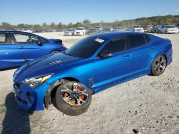  Salvage Kia Stinger