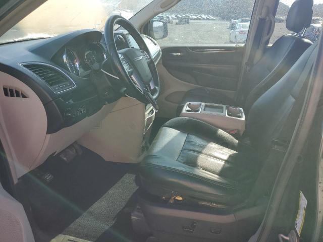 Chrysler Minivan Touring L Image 2