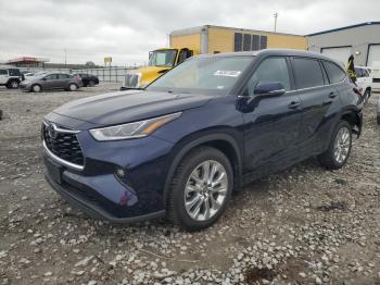  Salvage Toyota Highlander