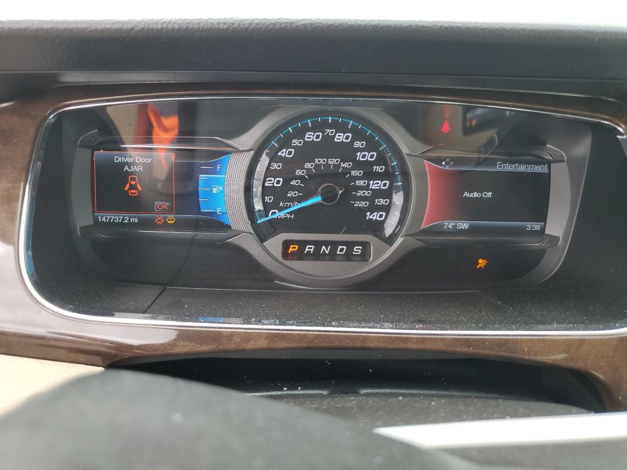 Ford Taurus Limited Image 5