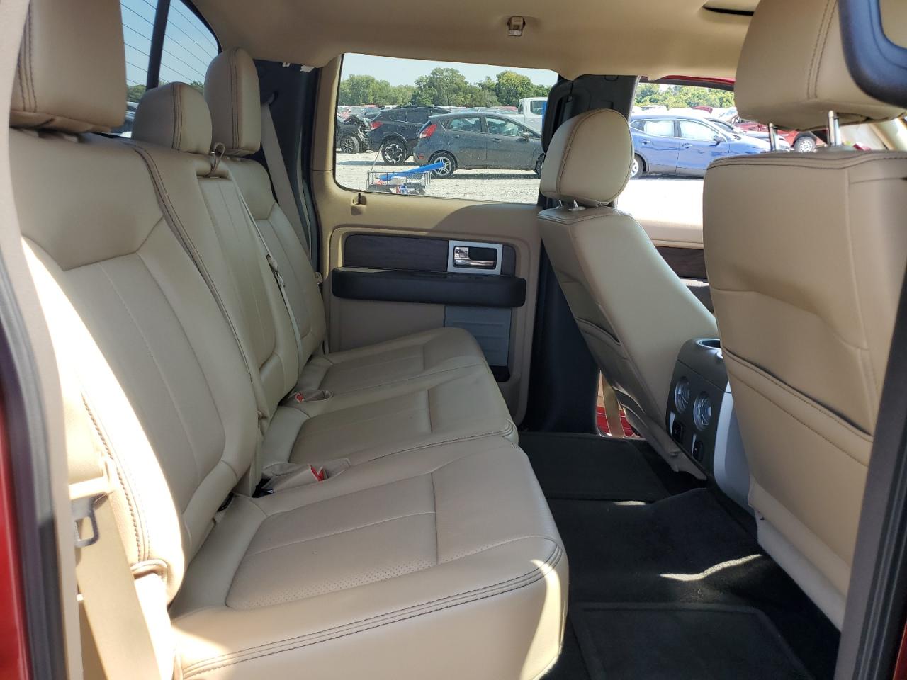 Ford F-150 Supercrew Image 5