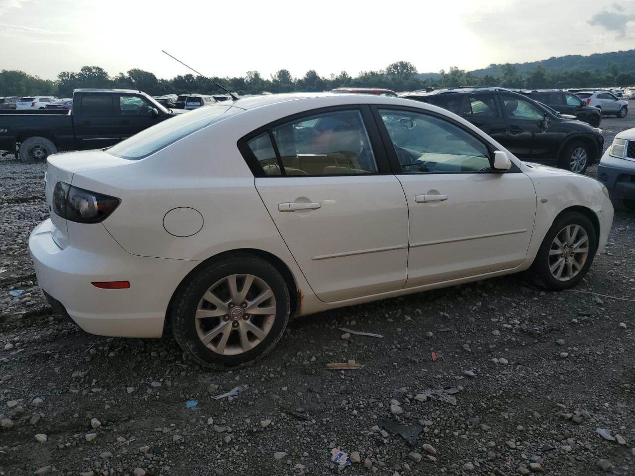 Mazda 3 I Image 2