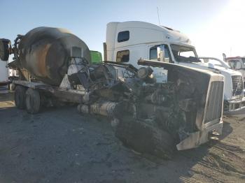  Salvage Peterbilt 365
