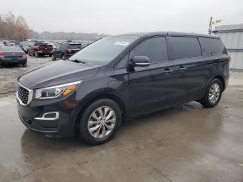  Salvage Kia Sedona