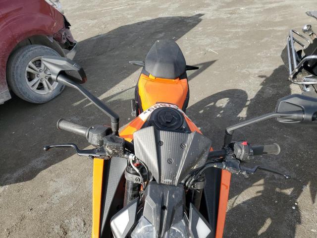 KTM Motorcycle Duke Image 2