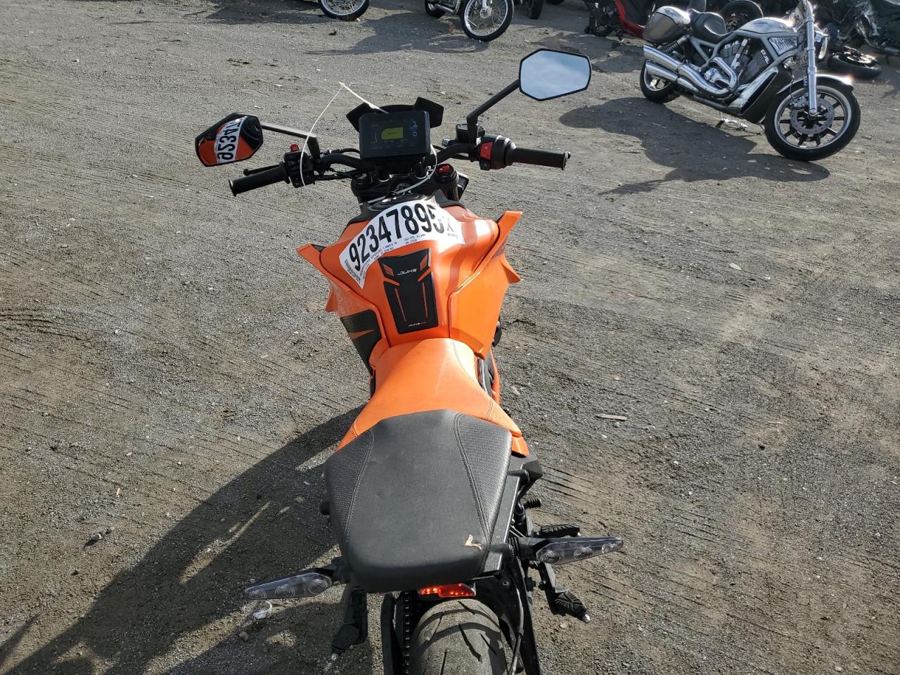 KTM Motorcycle Duke Image 9