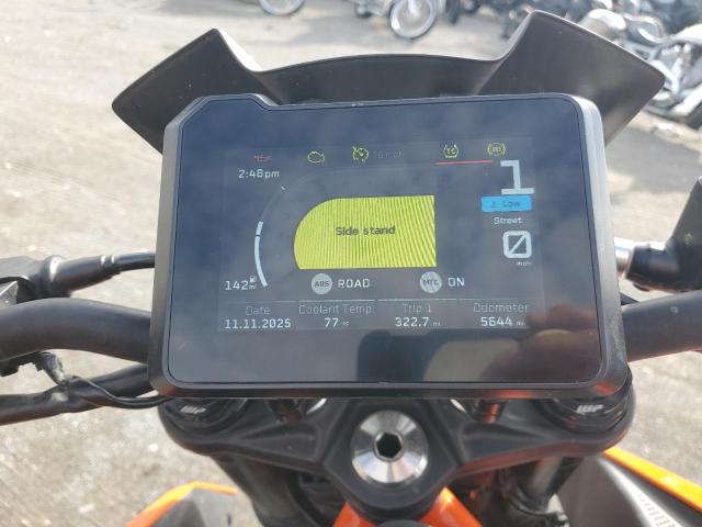 KTM Motorcycle Duke Image 7