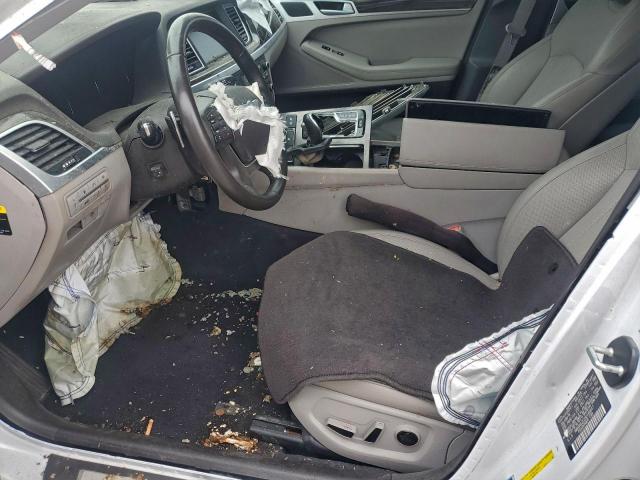 Genesis G80 Base Image 10